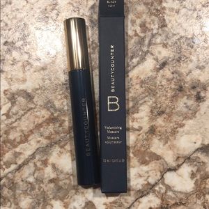 New Beautycounter Black Volumizing Mascara